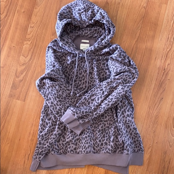 american eagle leopard sweatshirt